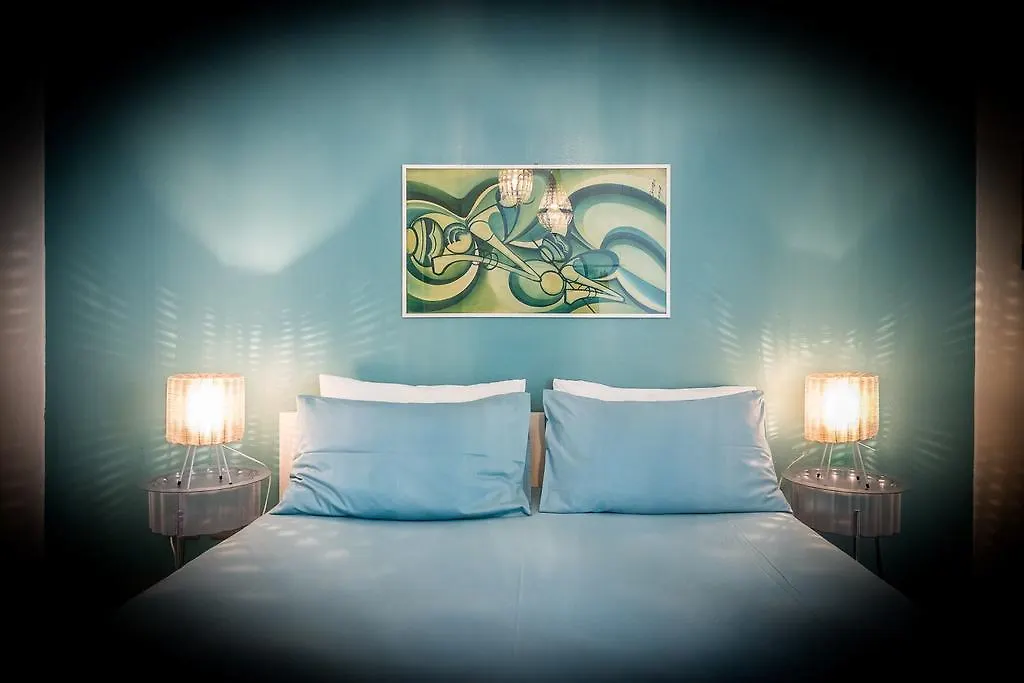 Riad Rooms Sarnico Bed & Breakfast